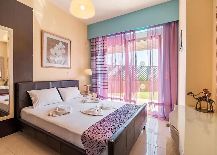 Villa Paramithia Afando