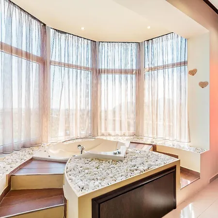 Paramithia Villa Afándu